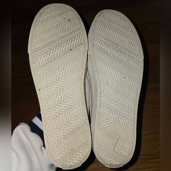 Toms Slip On Flats Womans Size 8 - Picture 5 of 6